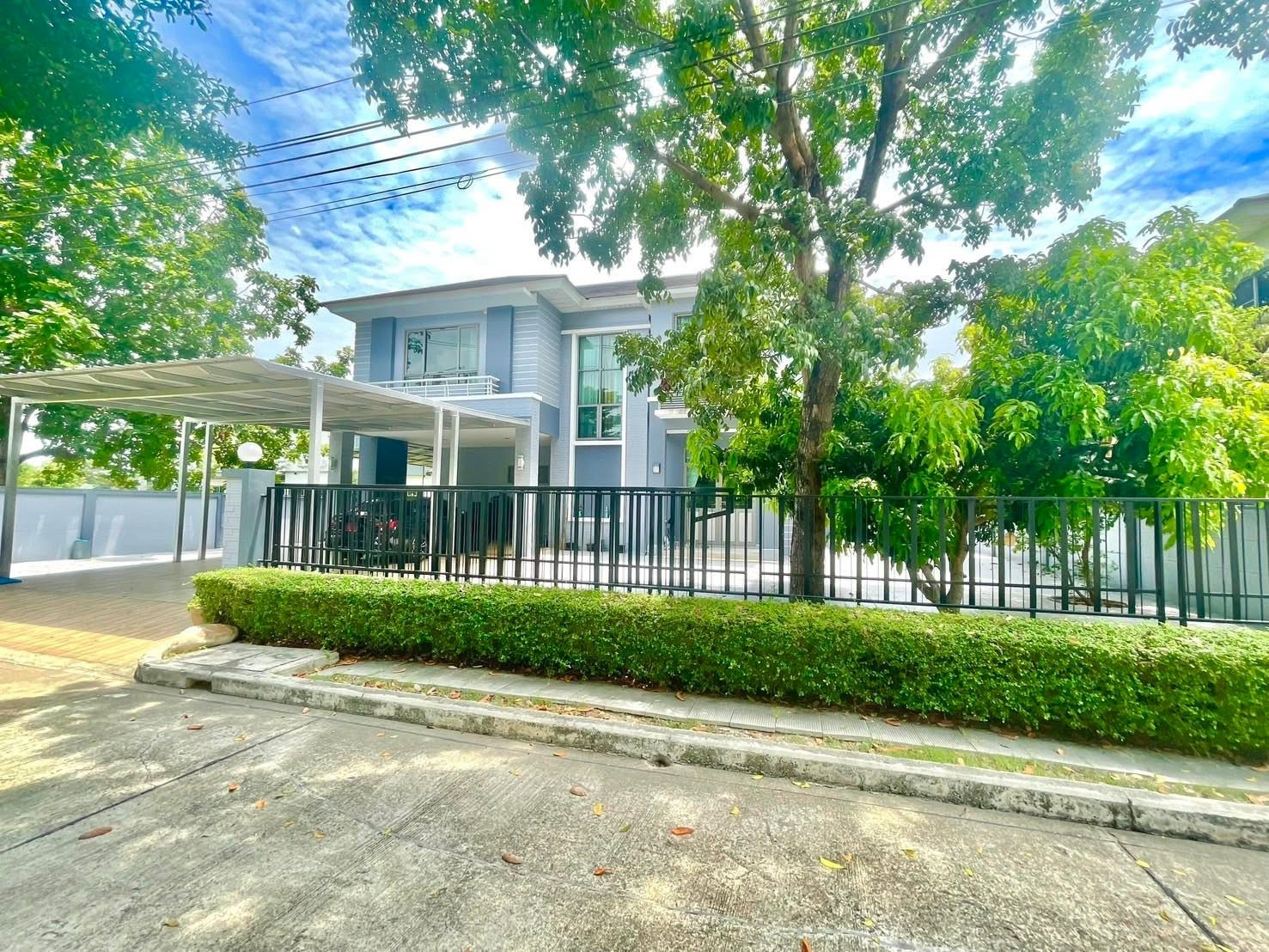 SH 1295 House for rent Masterpiece Rama 9 SH 1295 House for rent Masterpiece Rama 9