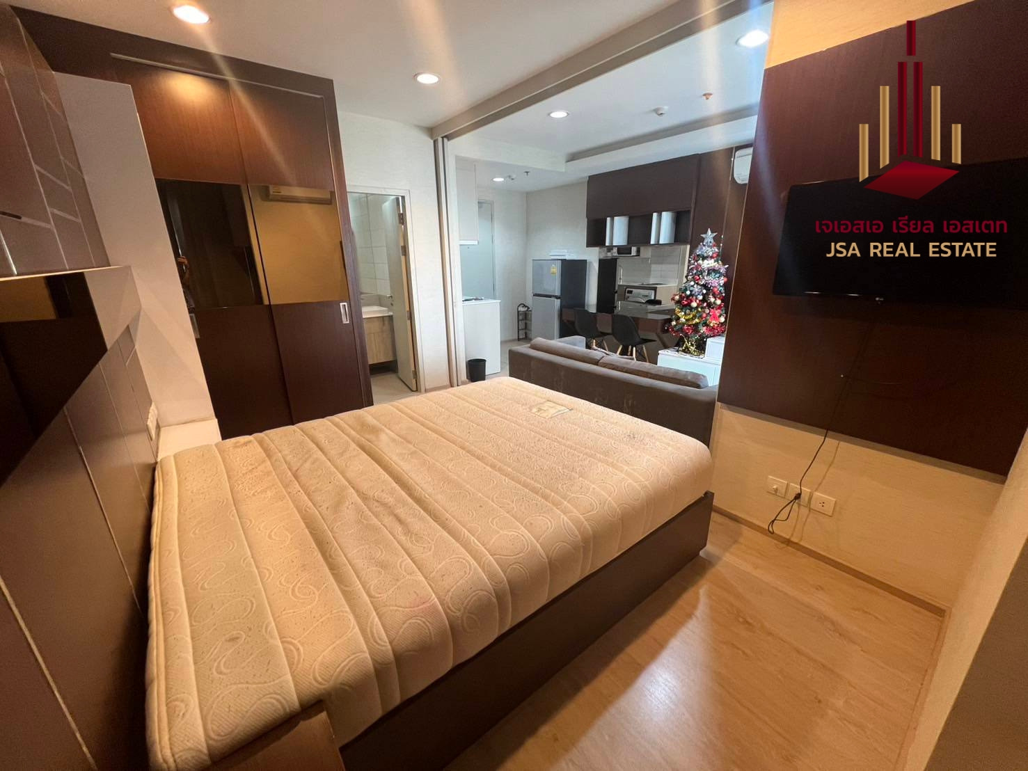 ✨ For Rent: Ideo Q Ratchathewi Condo ✨ 💰 Only 20,000 THB/month ✨ For Rent: Ideo Q Ratchathewi Condo ✨ 💰 Only 20,000 THB/month