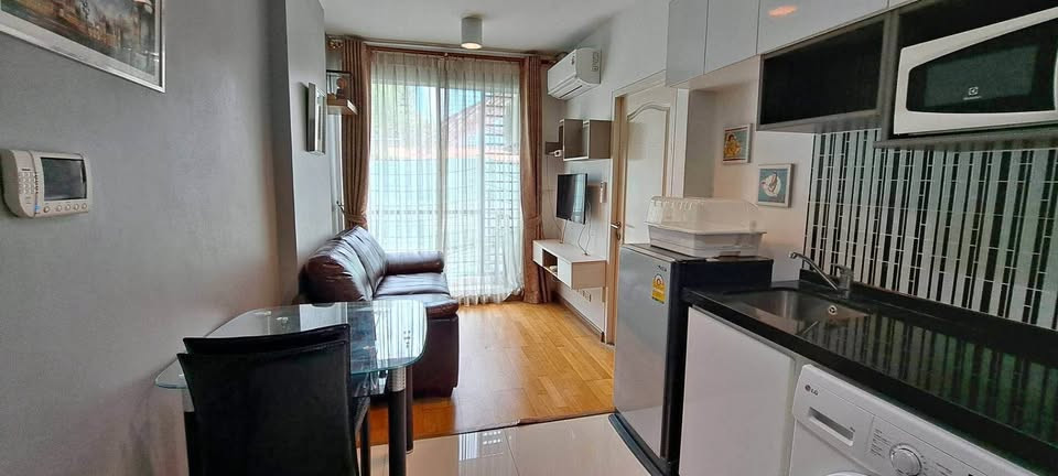 Condo for rent at Bangkok Feliz Vibhavadi 30, near BTS Phahon Yothin 24 Condo for rent at Bangkok Feliz Vibhavadi 30, near BTS Phahon Yothin 24