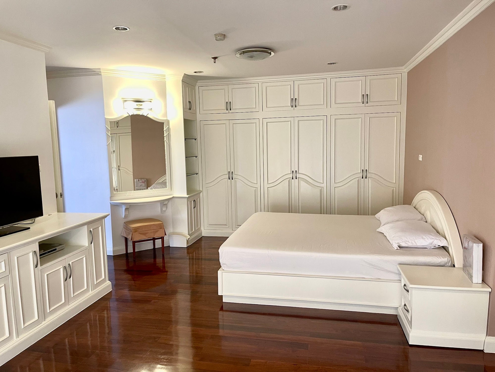 🏙️ ห้องใหญ่ฟีลบ้าน ใจกลางสุขุมวิท! ขาย Fifty Fifth Tower 3 ห้องนอน 2 ห้องน้ำ ขนาด 165 sqm ทำเลต้นซอยทองหล่อ ตกเพียง 93,xxx บาท/ตร.ม. ใกล้ BTS ทองหล่อ ราคา 15.5 MB ติดต่อ 0968623850 🔥 – รูปที่ 3