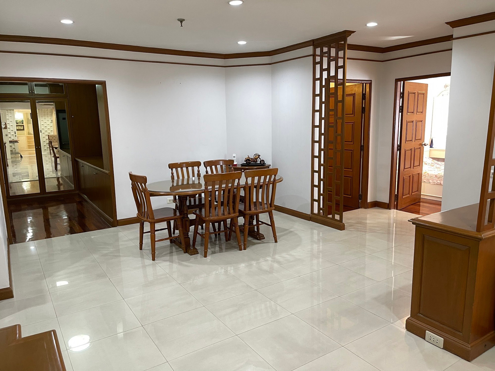 🏙️ ห้องใหญ่ฟีลบ้าน ใจกลางสุขุมวิท! ขาย Fifty Fifth Tower 3 ห้องนอน 2 ห้องน้ำ ขนาด 165 sqm ทำเลต้นซอยทองหล่อ ตกเพียง 93,xxx บาท/ตร.ม. ใกล้ BTS ทองหล่อ ราคา 15.5 MB ติดต่อ 0968623850 🔥 – รูปที่ 2