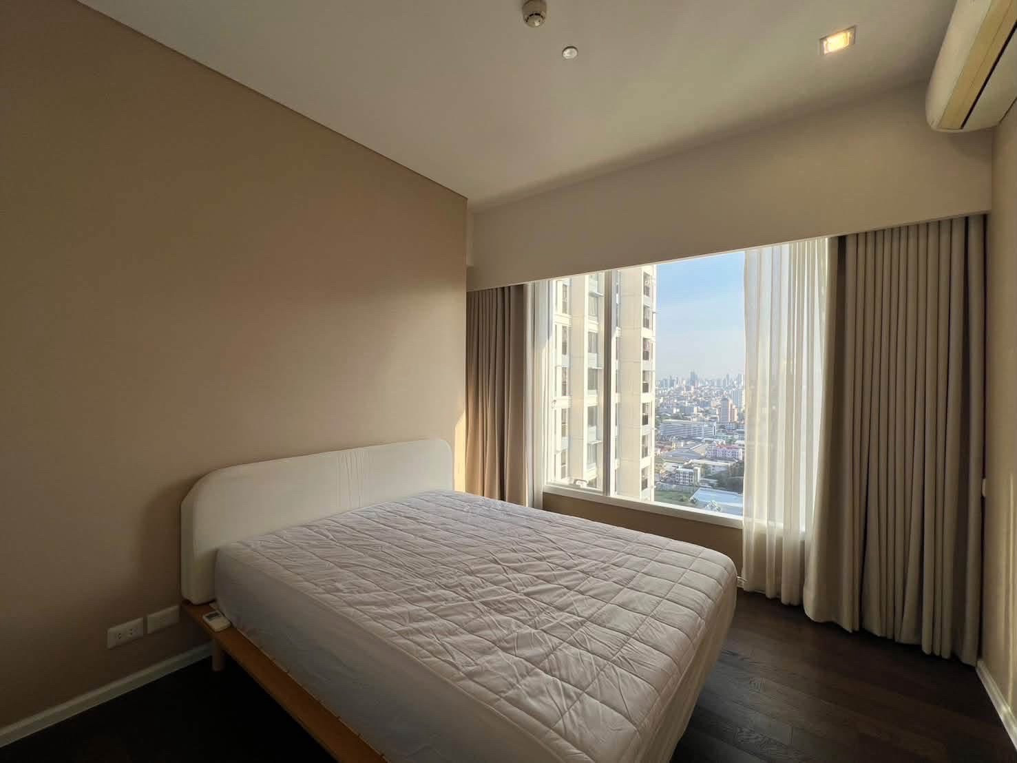 🔥ให้เช่า ค่าเช่า 30,000 บาท/เดือน คอนโด The Saint Residences ห้าแยกลาดพร้าว – รูปที่ 4