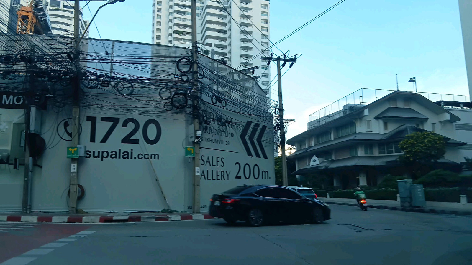 Empty land for sale, Sukhumvit 200,100,75 sq m. Price 750,000 to 1 million Tns O9742OO4OO