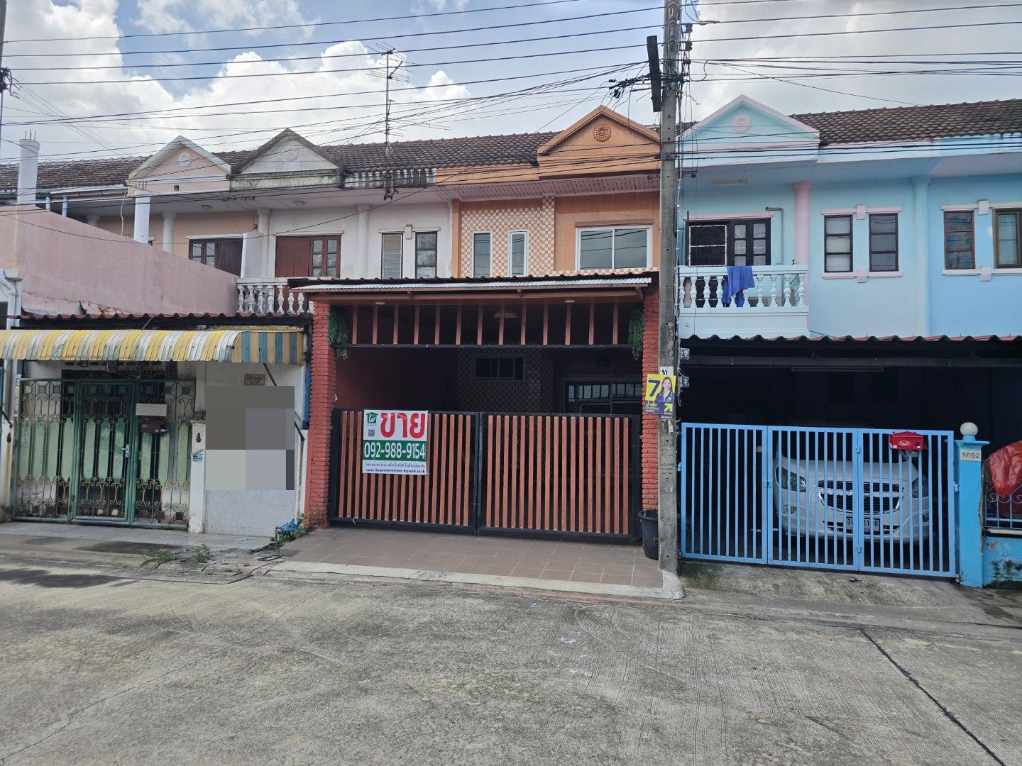 ขายทาวน์เอ้าส์ หมู่บ้านเบญจพร 18 ตรว. ปรับปรุงใหม่ พร้อมเข้าอยู่ ขายทาวน์เอ้าส์ หมู่บ้านเบญจพร 18 ตรว. ปรับปรุงใหม่ พร้อมเข้าอยู่