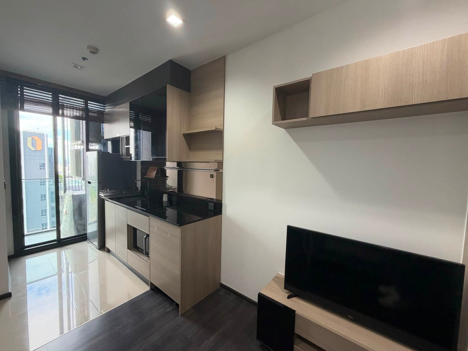 THE LINE Asoke-Ratchada ให้เช่าห้องพักแบบ 1 ห้องนอน 1 ห้องน้ำ – รูปที่ 2
