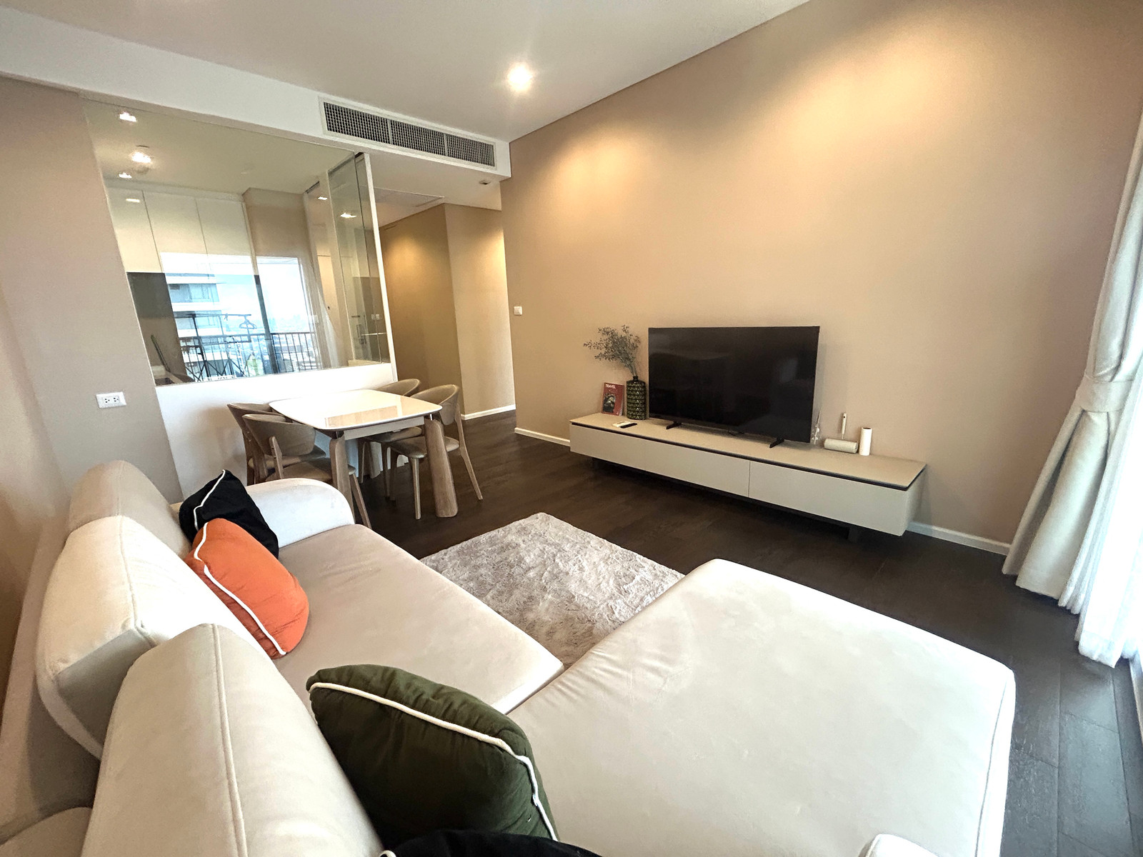 ห้อง 2 ห้องนอนขนาดใหญ่สุดในโครงการ - ชั้นสูง - วิวสวนจตุจักรเต็มๆไม่บล็อค*For Rent : The saint Residence Ladprao – รูปที่ 4