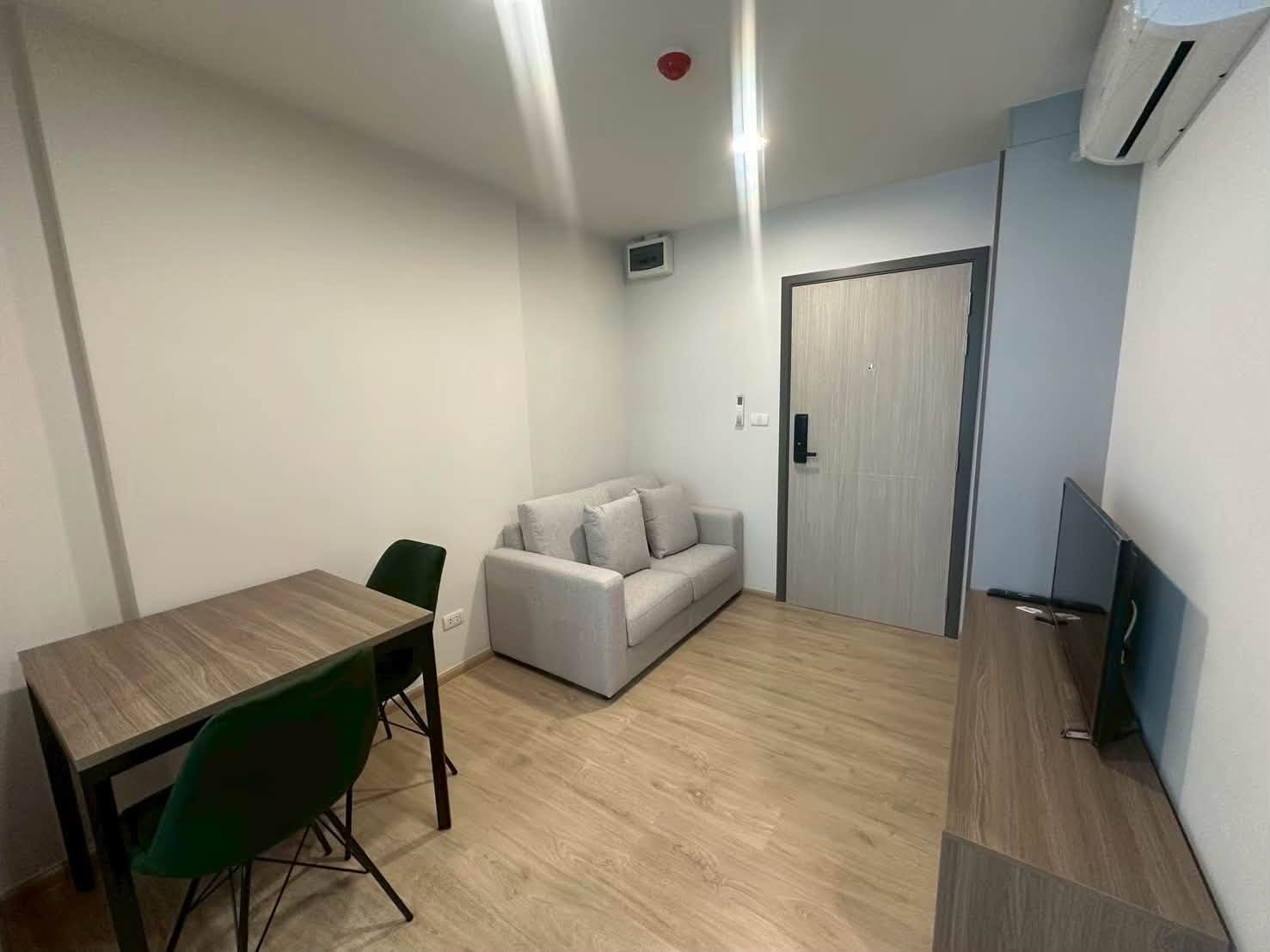 Condo for rent: PREMIO UNIC Ekkamai-Lat Phrao, near the Town in Town area. Condo for rent: PREMIO UNIC Ekkamai-Lat Phrao, near the Town in Town area.