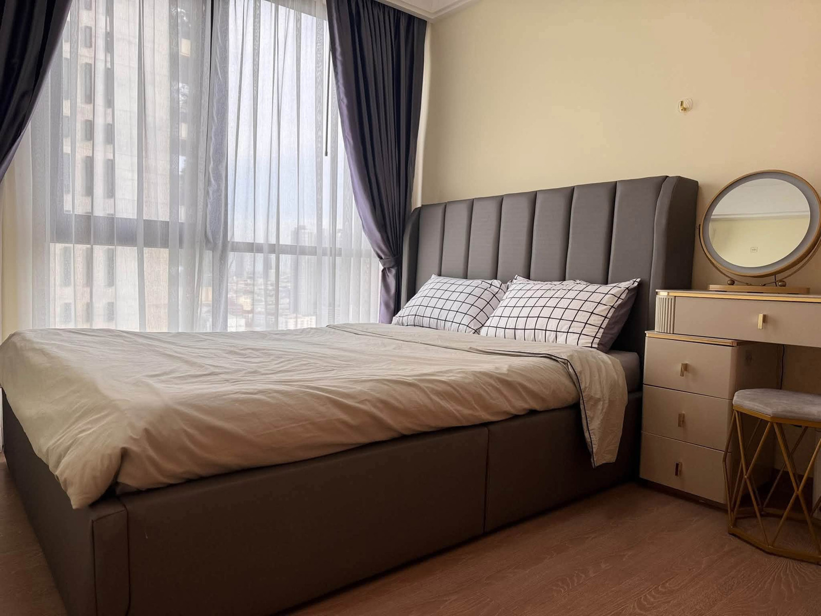 UP-0736🔥SUPER DEAL🔥ห้องว่าง🔥ให้เช่าคอนโด REGAL CONDO SATHON - NARADHIWAS 22,000 THB/Month