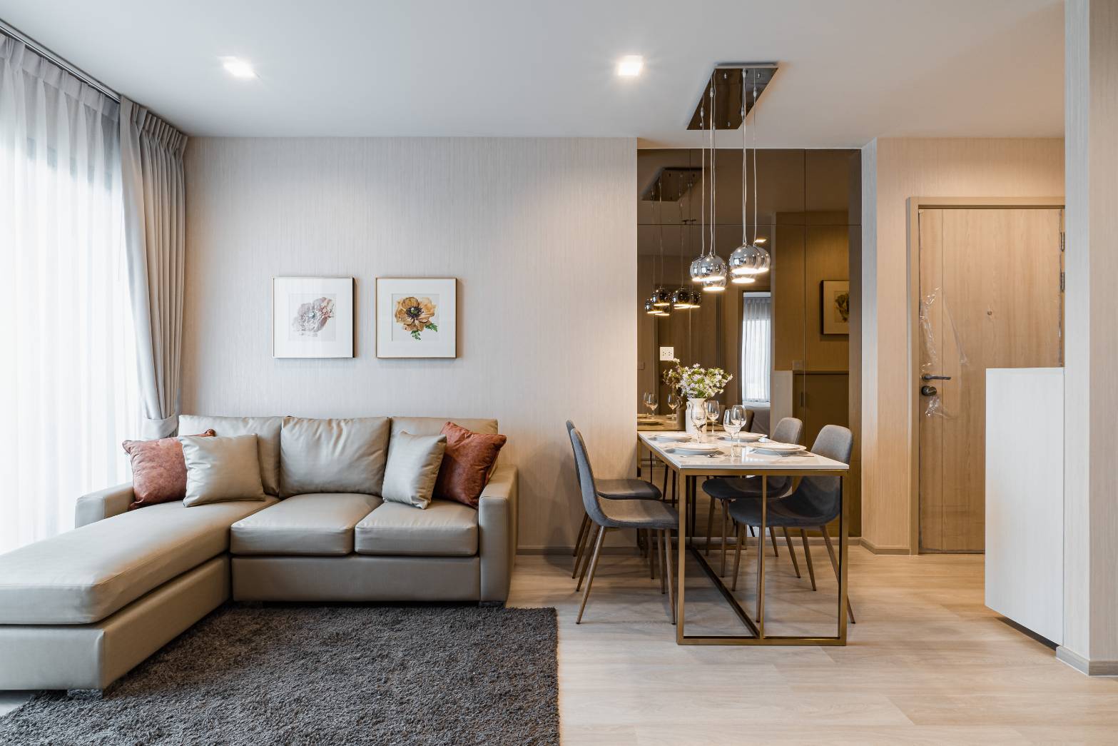 🔥 ชั้นสูง! วิวเมือง! | Life One Wireless | 2 Bedrooms, 2 Bathrooms | 63 ตร.ม. | ชั้น 40 | คอนโดหรูใจกลางถนนวิทยุ ใกล้ BTS เพลินจิตและ Central Embassy | Facilities ระดับพรีเมียม | 55,000 บาท/เดือน – รูปที่ 3