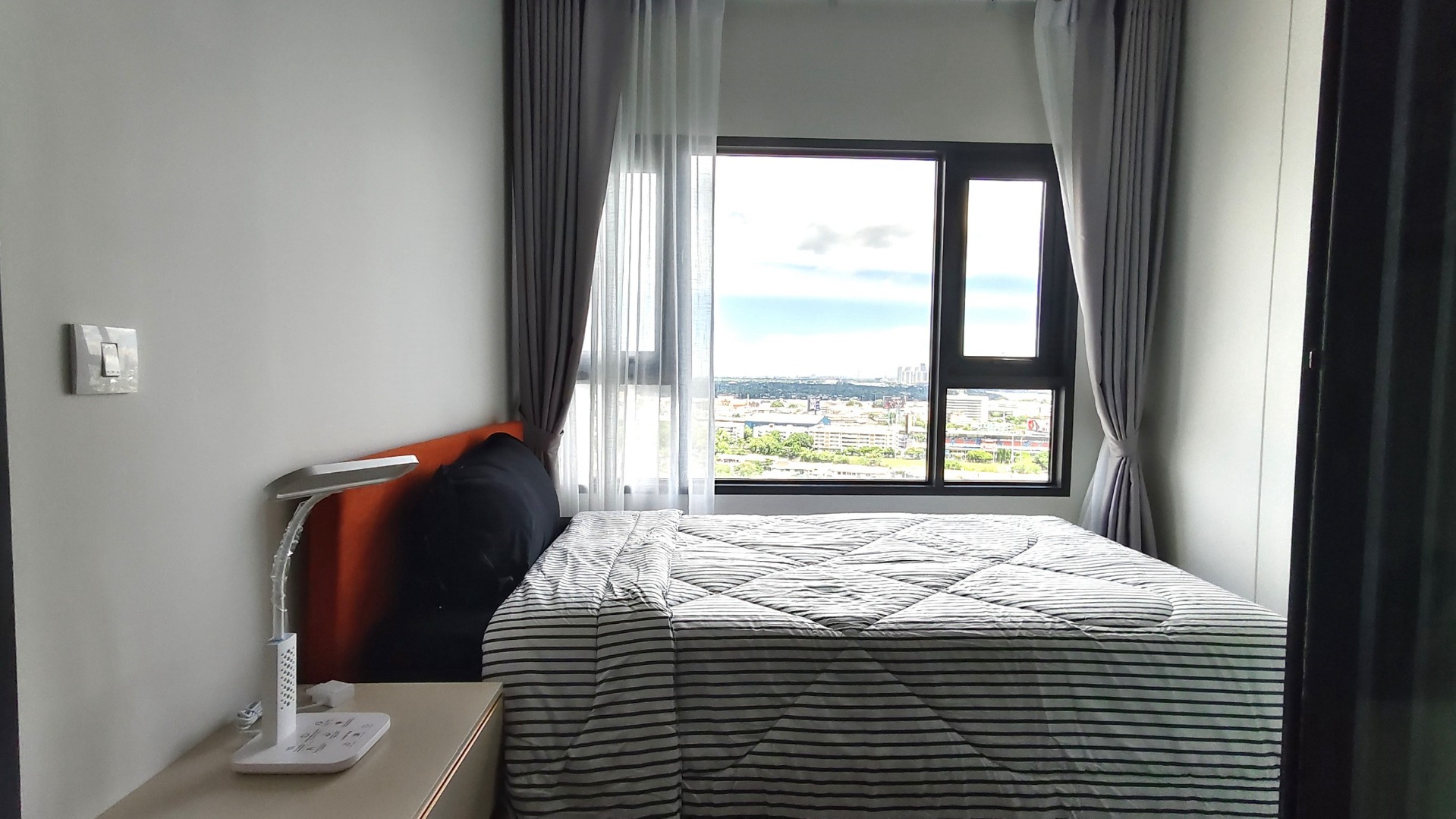 🔥 ห้อง Plus! ชั้นสูง! | Life Rama 4 - Asoke | 1 Bedroom Plus, 1 Bathroom | 35 ตร.ม. | ชั้น 20 | เพิ่มพื้นที่ใช้สอยสำหรับทำงานหรือพักผ่อน | ทำเลพระราม 4 เชื่อมต่ออโศกและสุขุมวิท | 32,000 บาท/เดือน – รูปที่ 4