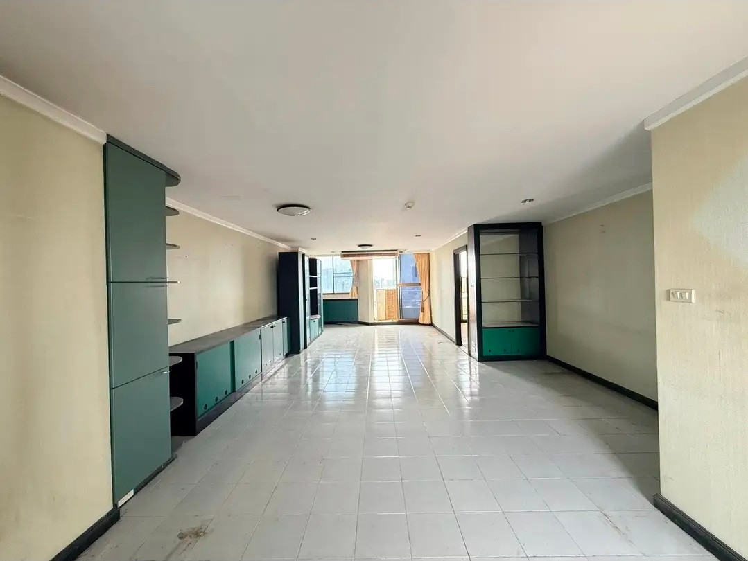🔨 Rare Item! ขาย Supalai Place Sukhumvit 39 ห้องใหญ่ 2 ห้องนอน 2 ห้องน้ำ ขนาด 98.25 sqm เหมาะสำหรับรีโนเวท ทำเลสุขุมวิท 39 ใกล้ BTS พร้อมพงษ์ เพียง 6.99 MB ติดต่อ 0968623850 🔥 🔨 Rare Item! ขาย Supalai Place Sukhumvit 39 ห้องใหญ่ 2 ห้องนอน 2 ห้องน้ำ ขนาด 98.25 sqm เหมาะสำหรับรีโนเวท ทำเลสุขุมวิท 39 ใกล้ BTS พร้อมพงษ์ เพียง 6.99 MB ติดต่อ 0968623850 🔥