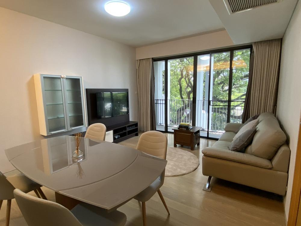 🔥 Urgent sale! Luxury condo in the Phrom Phong area, Siamese Gioia, 2 bedrooms, beautiful view

🏙️ Only 7.5 million! Prime location, close to BTS Phrom Phong, spacious area of 70 sq.m.