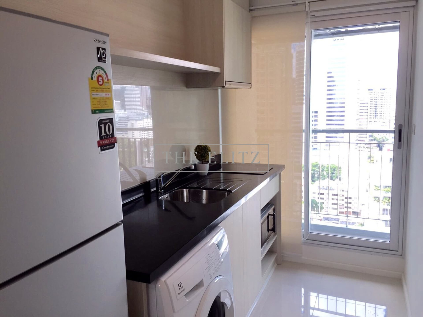 Spacious 1-Bedroom Condo at RHYTHM Sathorn-Narathiwas | 38 SQ.M | Near BTS Chong Nonsi | 20K/Month – รูปที่ 4