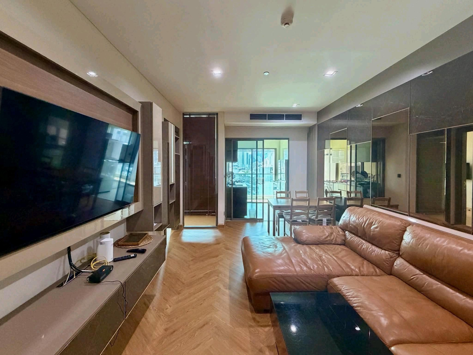 ✨ Good location, near Bang Rak Central Post Office, opposite ICONSIAM, with ferry. ✨ Good location, near Bang Rak Central Post Office, opposite ICONSIAM, with ferry.