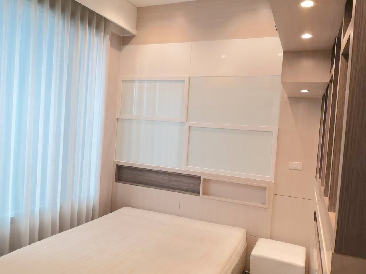 ✨ ห้องสวย วิวสระ! ขาย Q Asoke 1 ห้องนอน 1 ห้องน้ำ ขนาด 31 sqm ห้องสภาพดี เฟอร์นิเจอร์ครบ วิวสระว่ายน้ำ ตำแหน่งดีที่สุดในตึก ใกล้ MRT เพชรบุรี ราคา 5.3 ล้านบาท ติดต่อ 0968623850 🔥 – รูปที่ 4