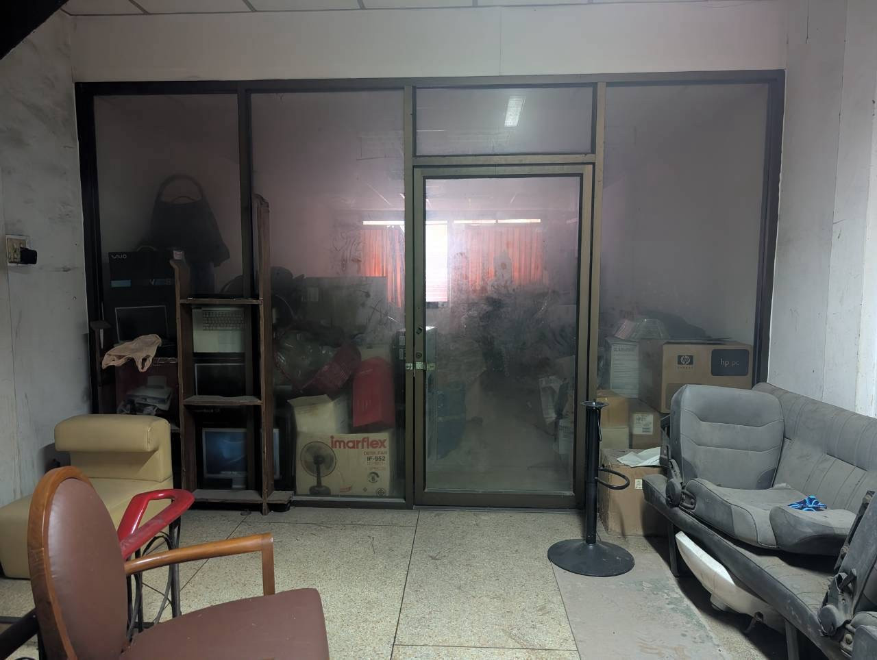 For rent, 4-story commercial building, Sukhumvit 22, next to Sarnies Cantina Cafe. – รูปที่ 4