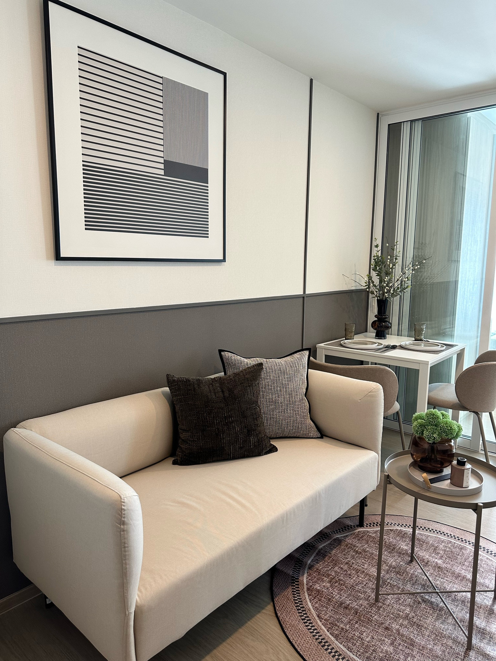 Decorated room, ready to move in with luggage, can raise pets 😼🐶 near BTS Green Line ✅ Decorated room, ready to move in with luggage, can raise pets 😼🐶 near BTS Green Line ✅