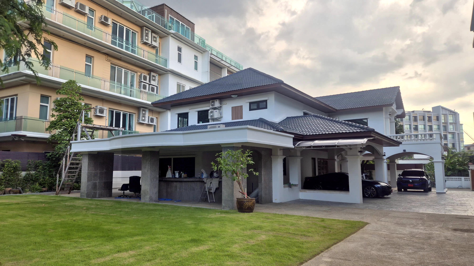 🔥Land of almost 300 sq m in the middle of Sukhumvit! Newly renovated single house, ready to move in, Udomsuk Soi 18, only 45 million.