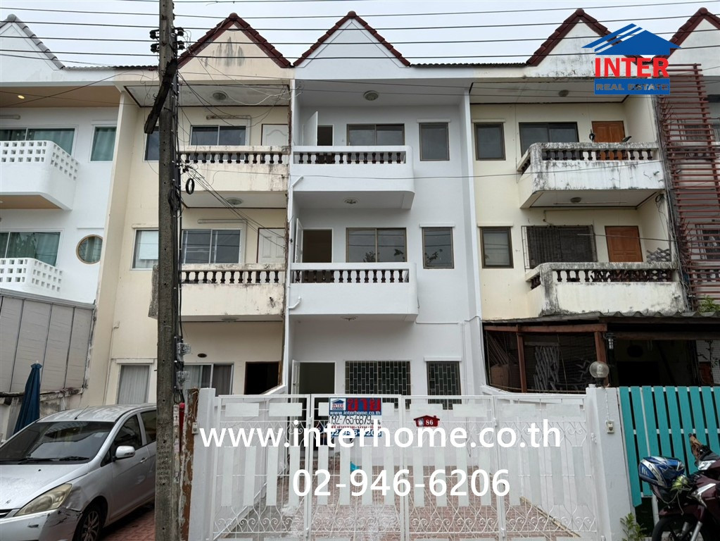 Townhome, 3 floors, 23 sq m, Townhome Ramindra Soi 8. Soi Ramintra 8 Near the Royal Thai Army Golf Course, Soi Ramintra 8, Ramintra Road, Phahonyothin Road, Bang Khen District, Bangkok