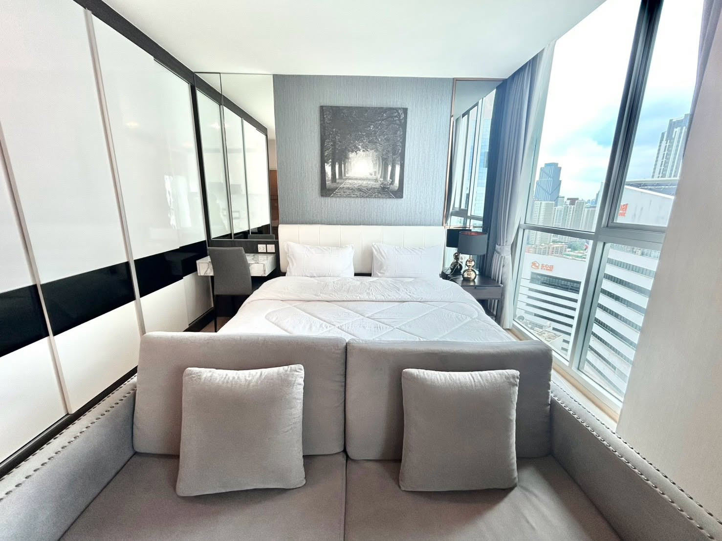 ✨ Spacious Unit  2 bedroom  54sqm ชั้นสูง วิวสวย Noble Revolve Ratchada 1  – รูปที่ 4