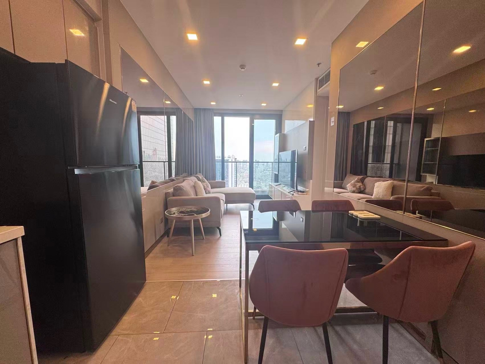One9five 2bedroom 2bathrom for rent,High flool with unblock view. One9five 2bedroom 2bathrom for rent,High flool with unblock view.