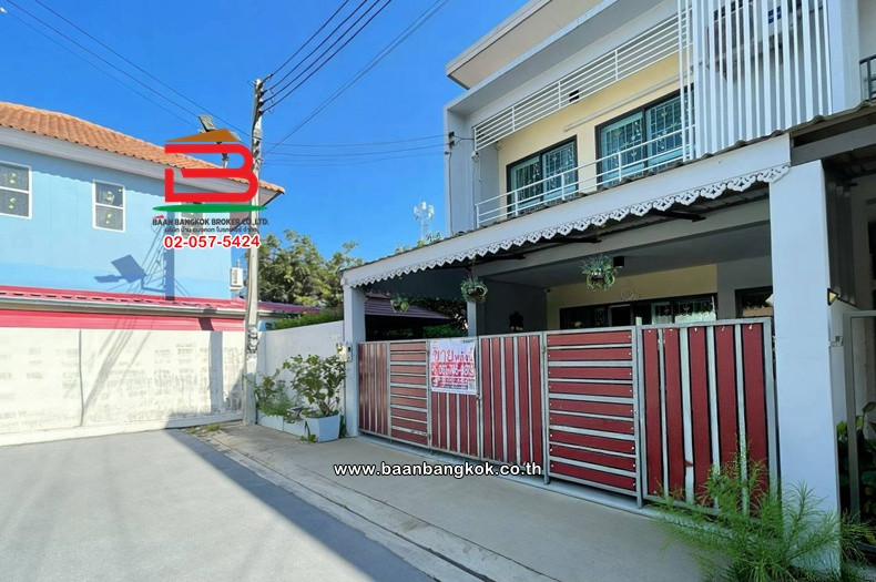 2-story townhouse, area 35.7 sq m, Ratchathani Village 11, Rangsit-Nakhon Nayok Road. Bueng Nam Rak Subdistrict, Thanyaburi District, Pathum Thani – รูปที่ 2