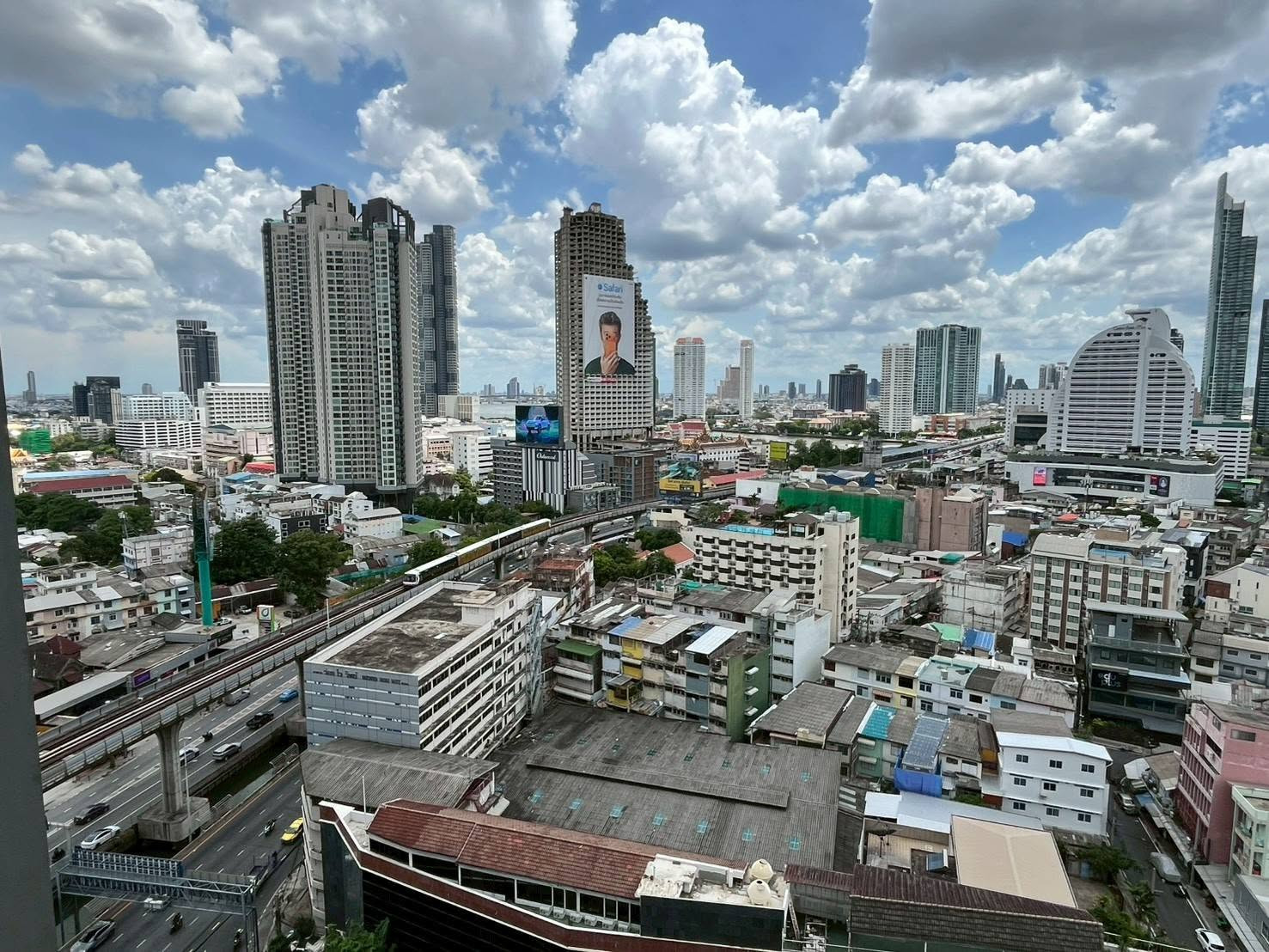 ปล่อยเช่า โนเบิลรีรีโวสีลม ขาย 8.5 ล้านค่าโอนออกคนละครึ่งให้เฟอร์นิเจอร์ทุกอย่างตามรูป 23,000 บาท/เดือน ปล่อยเช่า โนเบิลรีรีโวสีลม ขาย 8.5 ล้านค่าโอนออกคนละครึ่งให้เฟอร์นิเจอร์ทุกอย่างตามรูป 23,000 บาท/เดือน