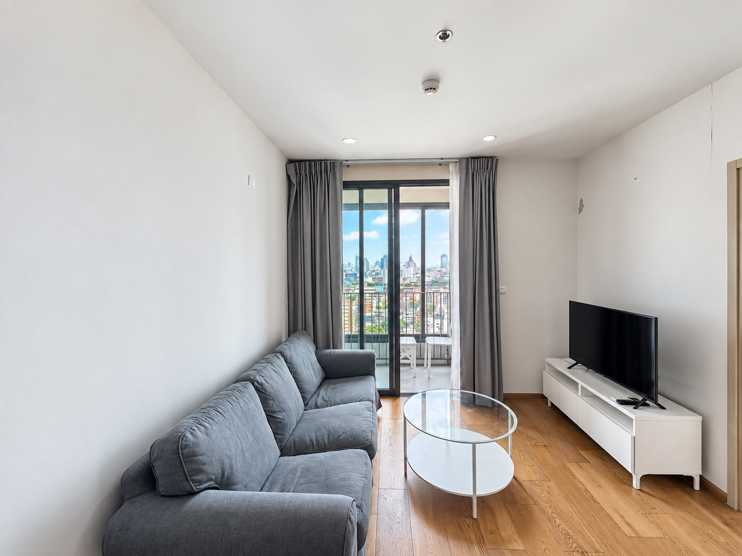 🏙️ FOR RENT | Q Chidlom Phetchaburi 2 Bedrooms | 2 Bathrooms | 65 sqm North-facing with a clear, open view 💰 Rental: THB 45,000/month 🏙️ FOR RENT | Q Chidlom Phetchaburi 2 Bedrooms | 2 Bathrooms | 65 sqm North-facing with a clear, open view 💰 Rental: THB 45,000/month