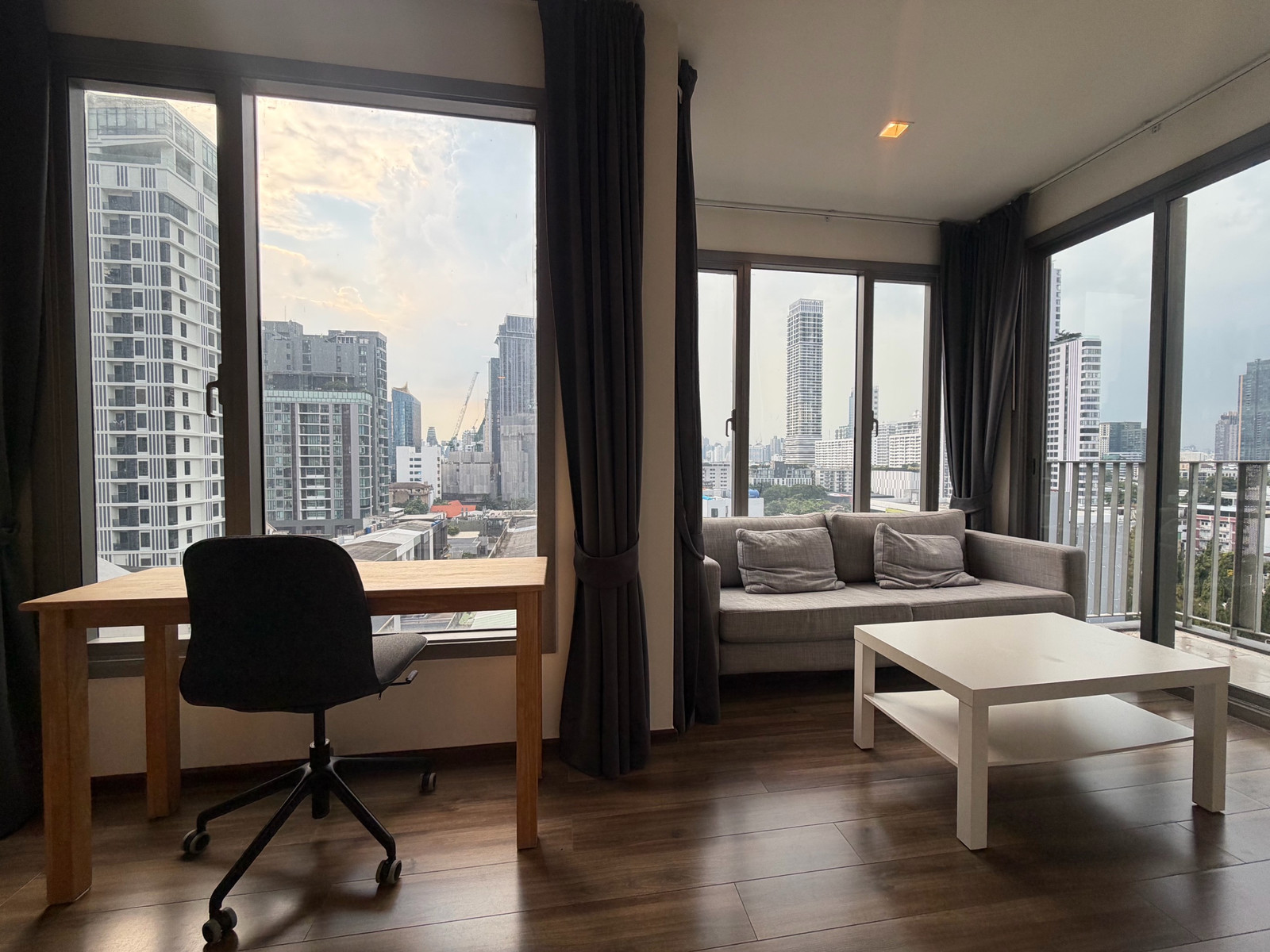 🔥For rent Ceil By Sansiri Ekkamai 12 - 1 Bedroom 46 Sq.m 25,000 baht/month, corner room, very beautiful view, ready to move in Line: max.kmc call 0622423154✨