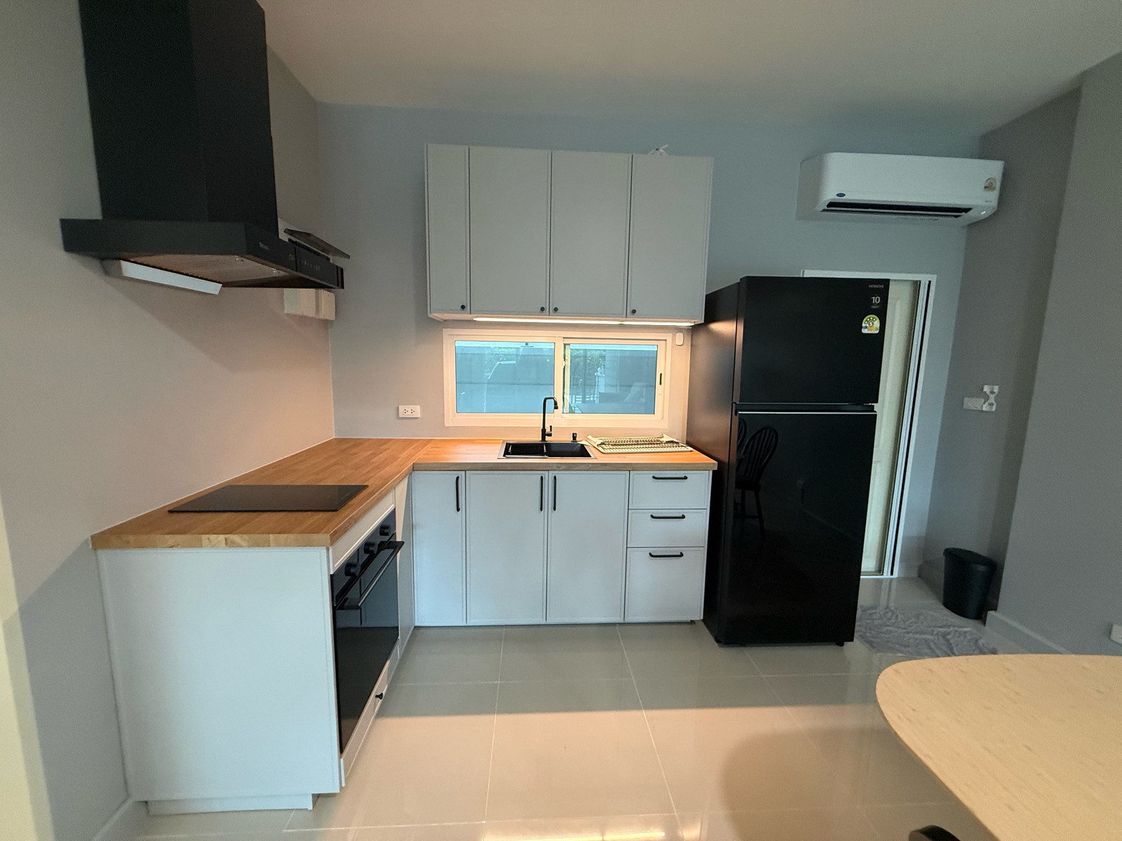🔥For rent, price only 40,000 baht/month, 3-story townhome, every room has its own bathroom, TOWN AVENUE SRINAKARIN – รูปที่ 3