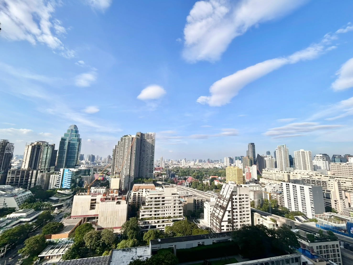ให้เช่า for rent  Noble Ploenchit โนเบิล เพลินจิต 2 ห้องนอน 2 ห้องน้ำ  ขนาด 75 sq.m | ชั้น 22 – รูปที่ 2