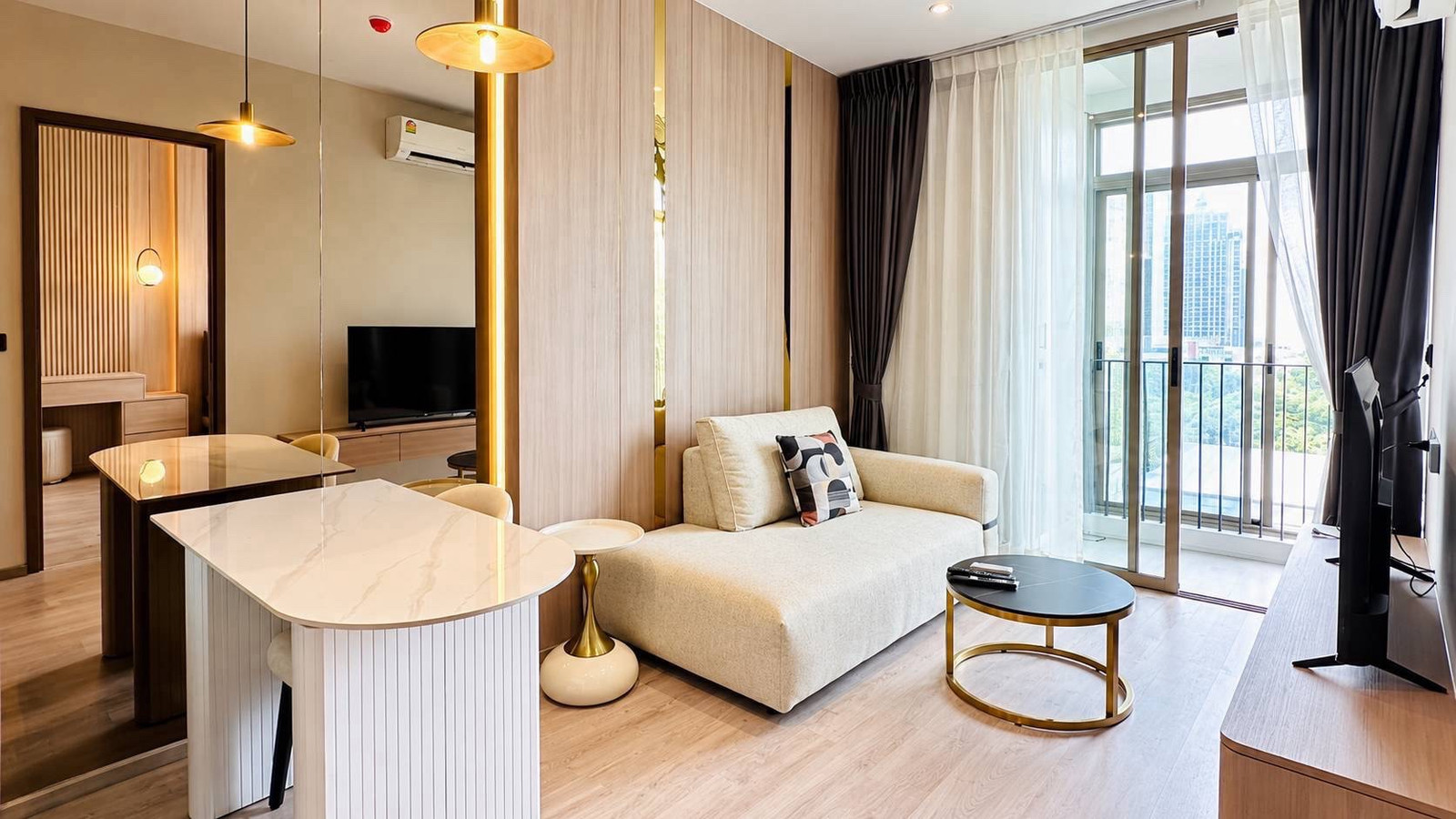 For Rent • RHYTHM Ekkamai Estate • 1 Bedroom | 9th Floor | 35 SQ.M. Tel./Line 0889797878 For Rent • RHYTHM Ekkamai Estate • 1 Bedroom | 9th Floor | 35 SQ.M. Tel./Line 0889797878