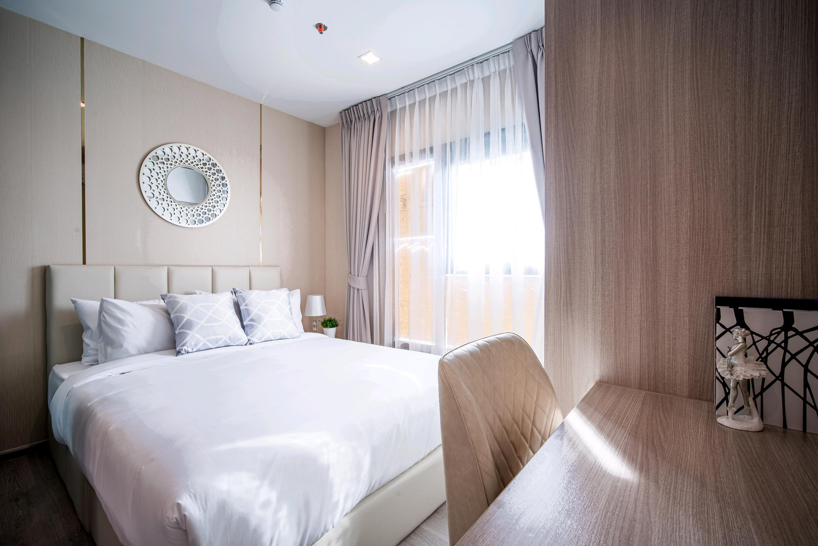 Condo for rent, The Base Phetkasem {,  announced it himself}