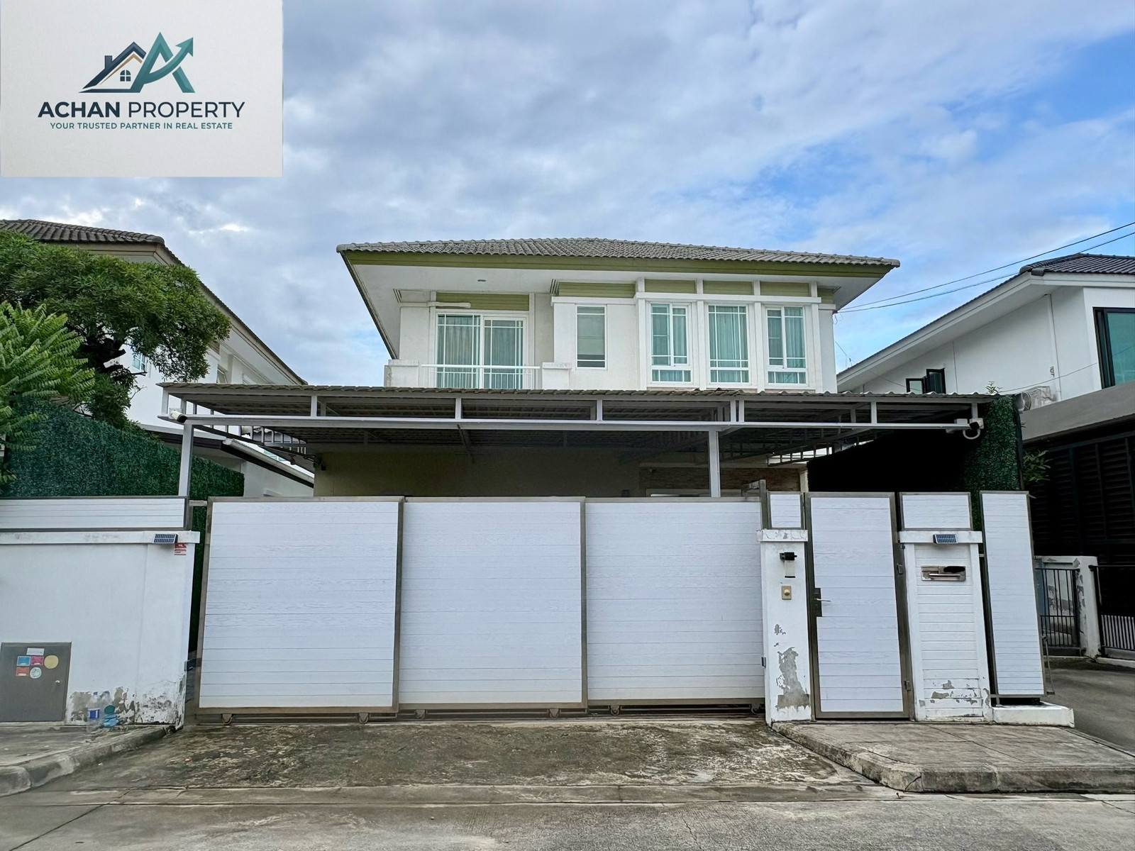 ให้เช่าบ้านเดี่ยวรีโนเวทใหม่ มัณฑนา พระราม 9 ศรีนครินทร์ ( Mantana Rama 9 – Srinakarin )  ที่ดิน 60 ตรว. | พื้นที่ใช้สอย 200 ตร.ม. | 4 ห้องนอน 3 ห้องน้ำ – รูปที่ 4