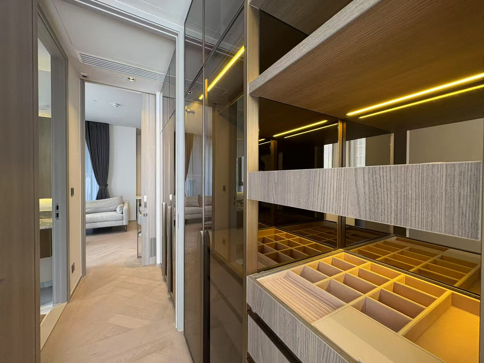 FOR RENT I The Reserve Sathorn (MRT Lumphini) #Super Luxury #Real CBD Sathorn (ซอยสวนพลู) – รูปที่ 4