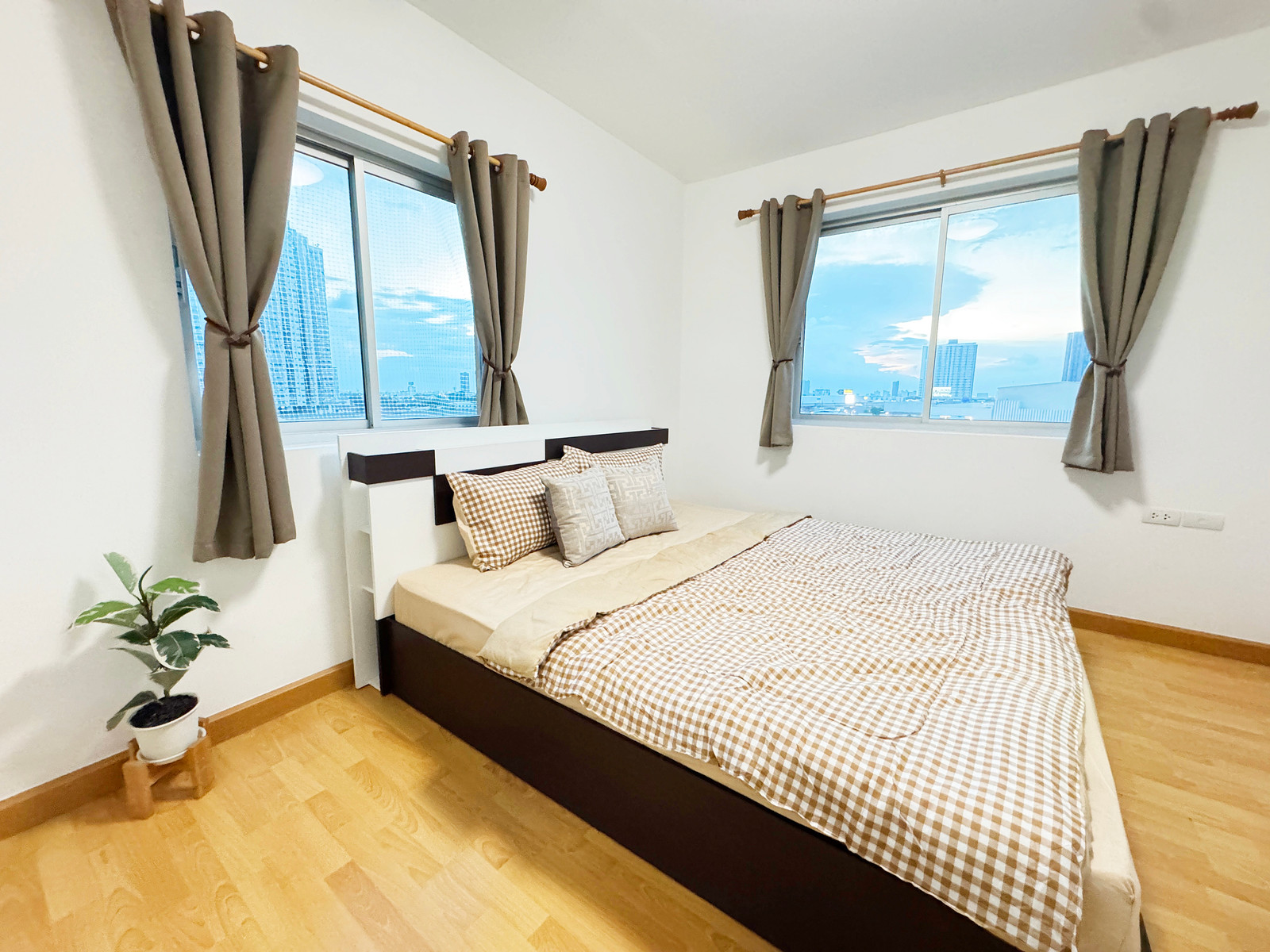 🔥Cheapest in the project, up to 2 bedrooms! Newly renovated 🏡 City Home Rattanathibet, spacious room 50 sq m., near MRT Purple Line Bang Kraso ✨