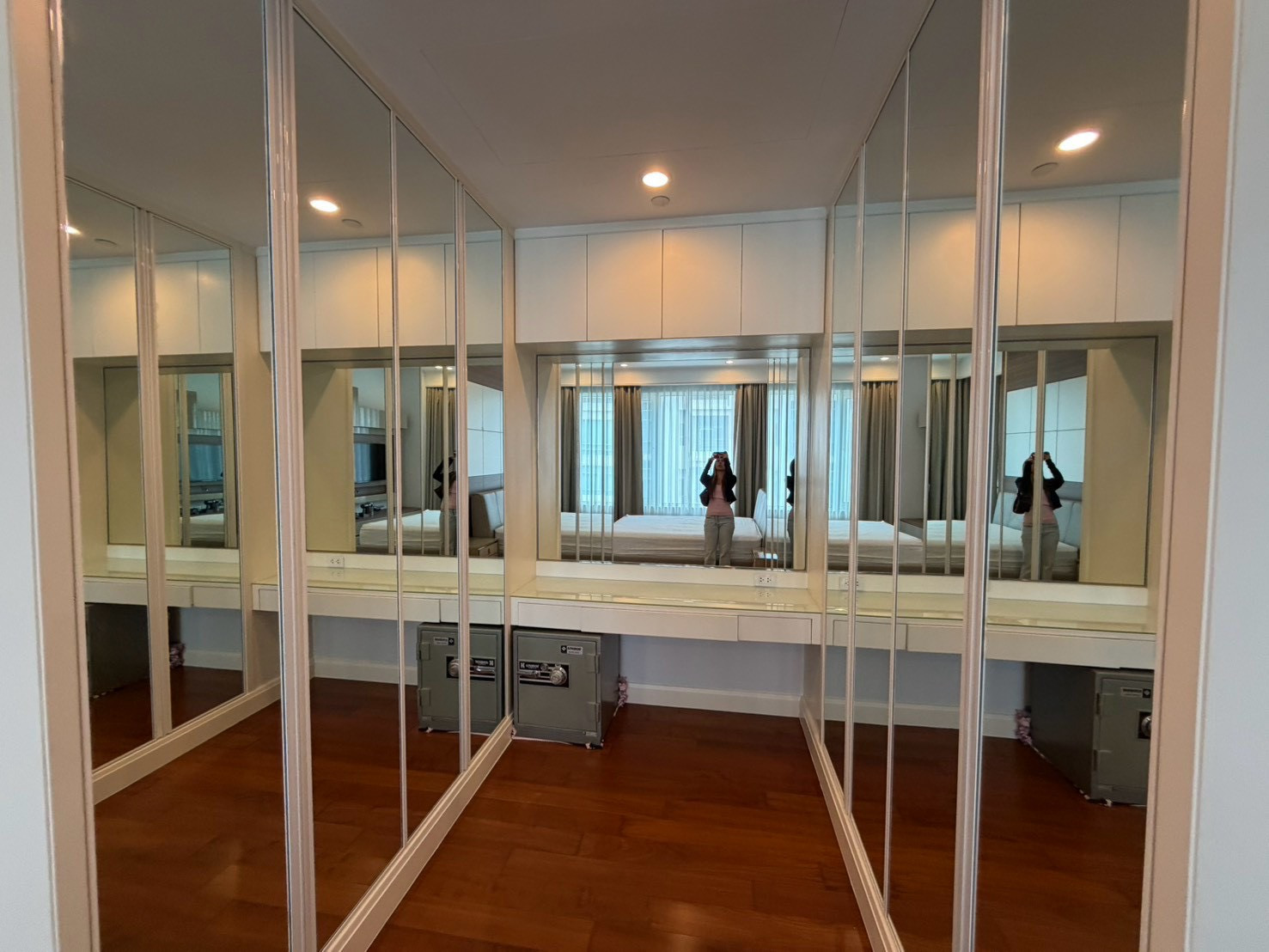 💎 Luxury Living ✨ ขาย Q Langsuan 2 ห้องนอน 2 ห้องน้ำ ขนาดใหญ่ 96.86 sqm 🏙️ พร้อมลิฟท์ส่วนตัว ให้ความเป็นส่วนตัวสูงสุด 📍 ใกล้ BTS ราชดำริ เพียง 20.9 MB ติดต่อ 0968623850 🔥 – รูปที่ 2