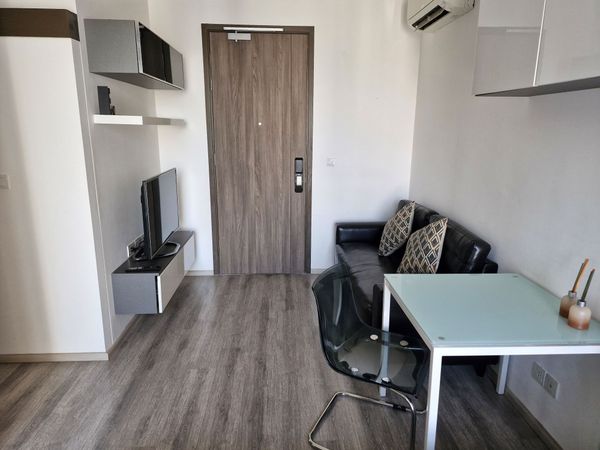 P-3144 🔥🔥 Condo, good location, walk to MRT Phetchaburi, for rent!! Ideo mobi Asoke, ready to move in.