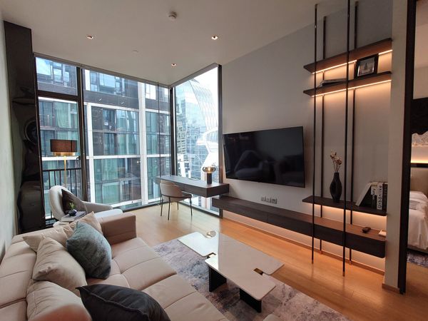 🏠✨ 28 Chidlom (28 Chidlom) | 1 bedroom condo for sale (HBH-TB-400)