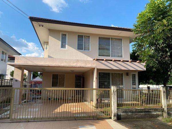 Single house for rent, Sammakorn Minburi 3, near Big C Food Place Hathairat, just 6 minutes.