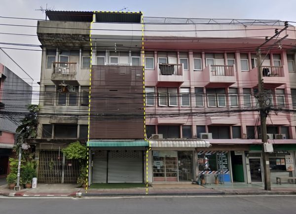 ขายอาคารพาณิชย์ 4 ชั้น 16 ตร.ว. ถ.ประชาราษฎร์บำเพ็ญ ตรงข้าม รร.จันทร์หุ่นบำเพ็ญ