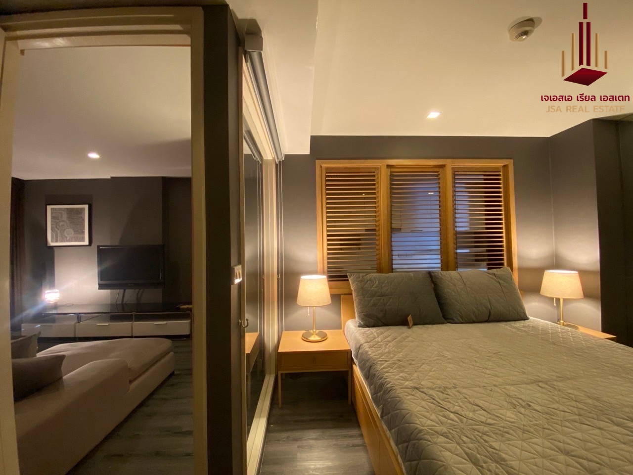 ✨ For Sale: Noble Ambience Sarasin Condo ✨ 💰 Only 8,500,000 THB