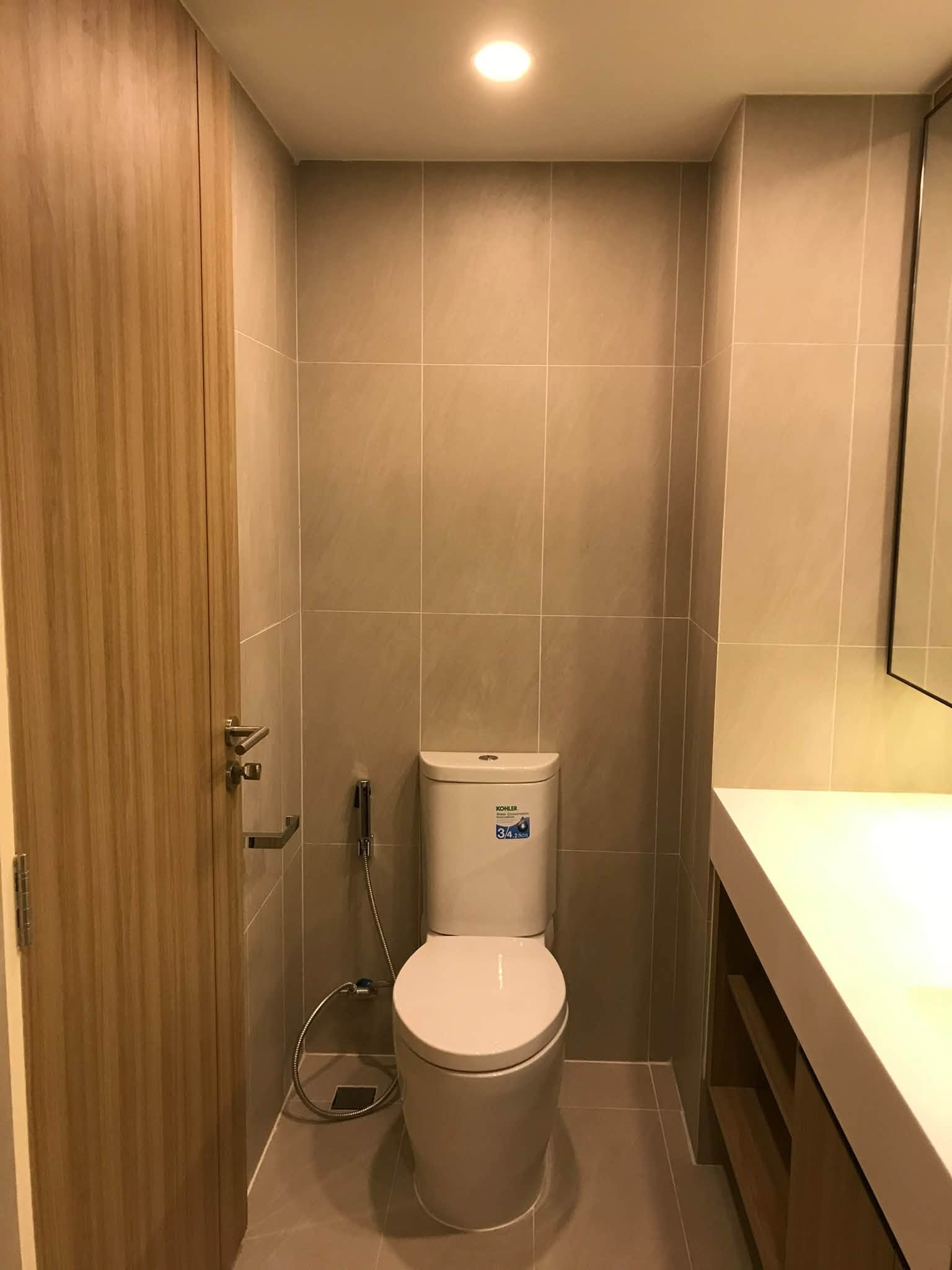 ST851/ขาย คอนโด Luxury Low-Rise ระดับ Freehold Na Vara Residence (ณ วรา เรสซิเดนซ์) – รูปที่ 3