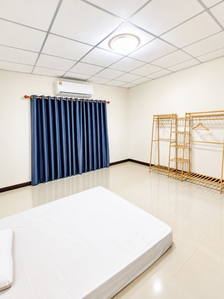in LamLukKa Khlong2–3 KhuKhot PathumThani. BTS KhuKhot2.3km. Townhouse for Rent 5,899–6,000 Baht/Mon – รูปที่ 4