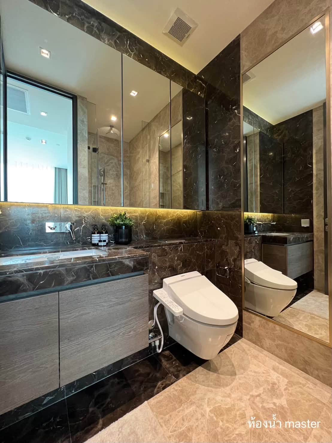 ST860/ให้เช่า คอนโด Super Luxury 28 Chidlom (ทเวนตี้เอท ชิดลม) อาคาร Villa Building ยูนิตมุม Rare Item 90 ตร.ม. 2 ห้องนอน 2 ห้องน้ำ เลย์เอาต์กว้างขวาง เป็นส่วนตัวสูง ใจกลางชิดลม ใกล้ BTS ชิดลม เพียง 250 เมตร อัตราค่าเช่า: 120,000 บาท / เดือน รูปแบบ: 2 ห้ – รูปที่ 2