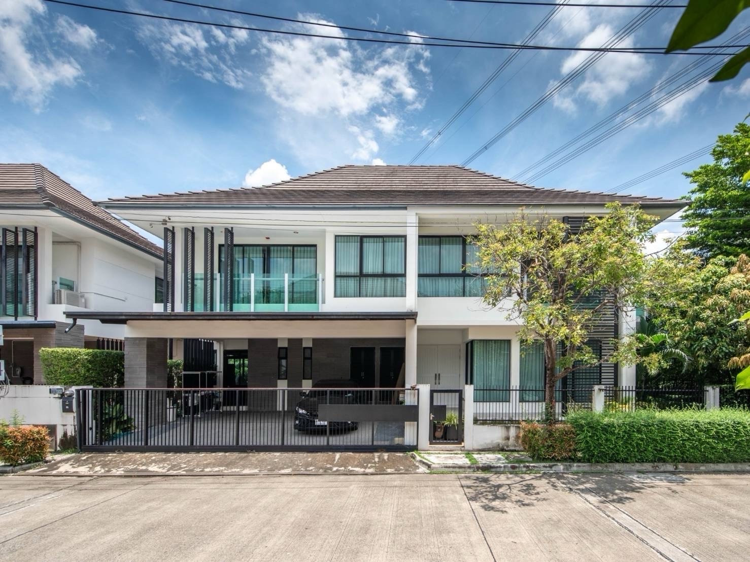 Pool villa for rent Blue lagoon 2 Bangna - Wongwaen