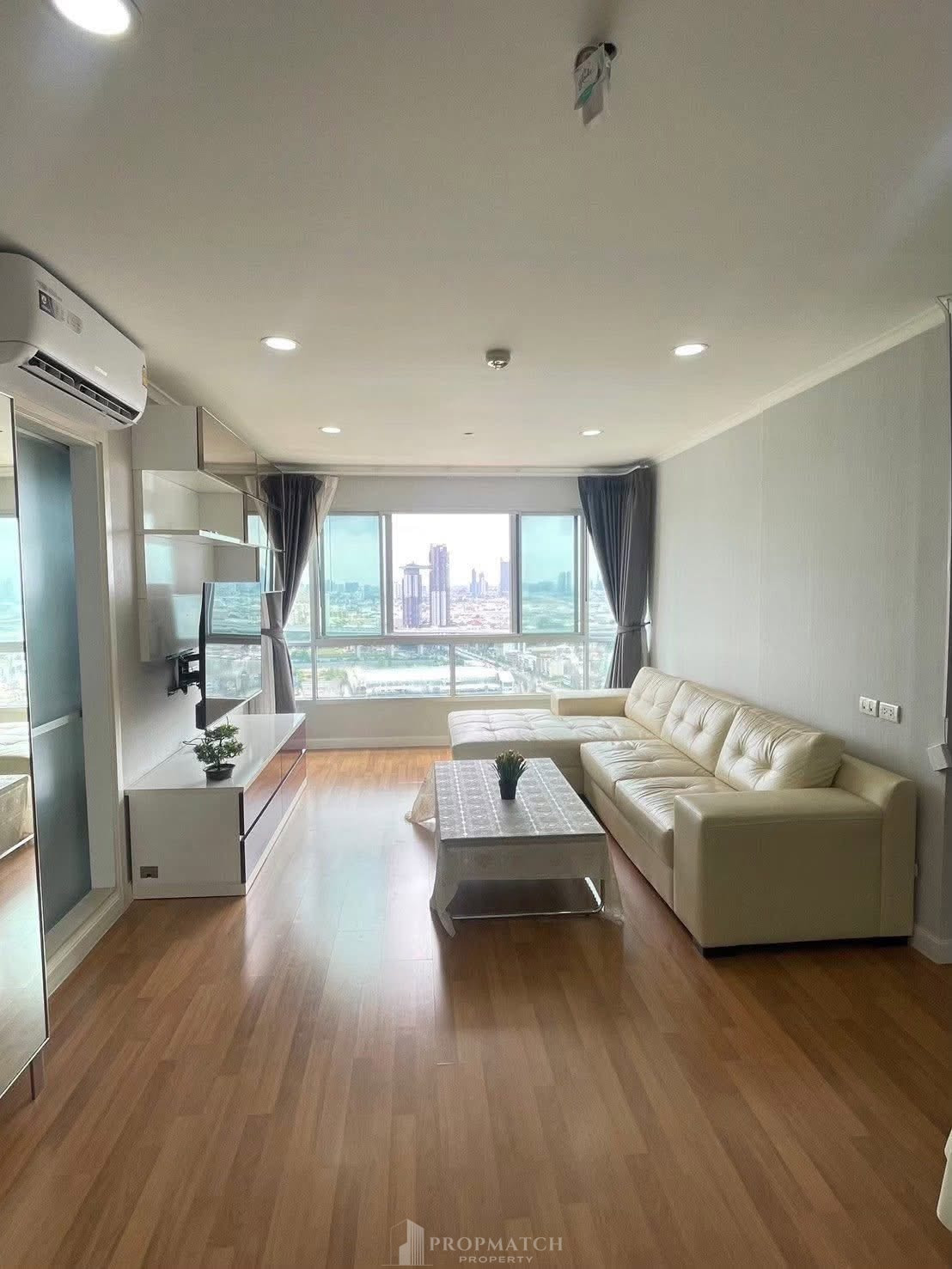 ✨Flash Deal ✨Lumpini Park Riverside - Rama 3 (2Bed 2Bath 64.16SQM.) ready to move in! Only 5,800,000 baht Tel.0981315848 @propmatch ✨Flash Deal ✨Lumpini Park Riverside - Rama 3 (2Bed 2Bath 64.16SQM.) ready to move in! Only 5,800,000 baht Tel.0981315848 @propmatch