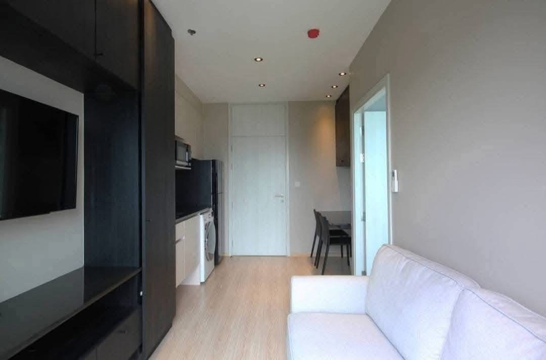 ✨ ห้องมุม แต่งสวย Built-in จัดเต็ม ทำเลติด MRT ศูนย์วัฒนธรรมฯ | NOBLE REVOLVE RATCHADA  – รูปที่ 3