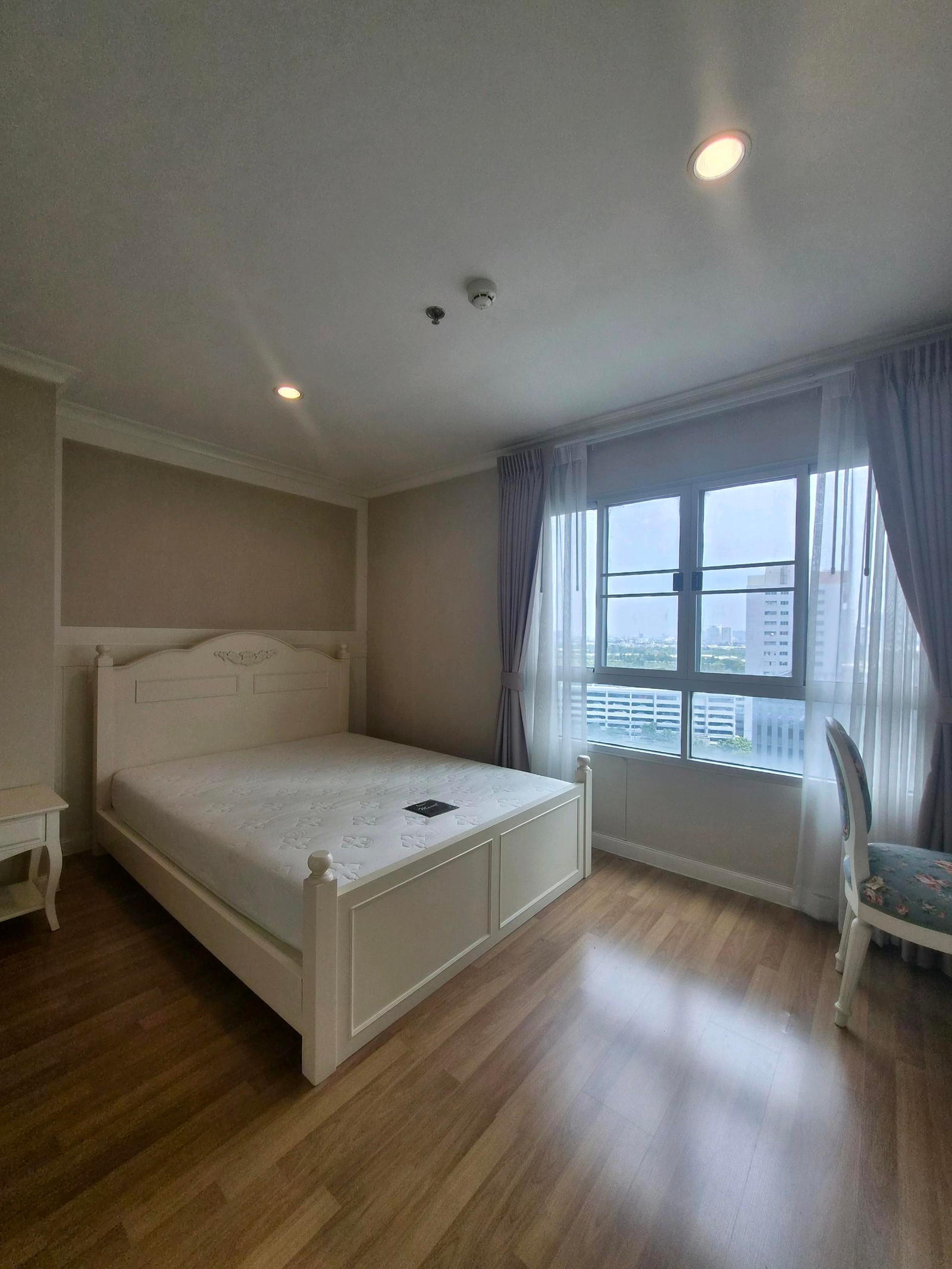​🏢 Lumpini Place Rama 9 👫✨ 1 Bed 1 Bath 47 sqm Space กว้าง อยู่สบาย | 🚆 Near MRT Rama 9 | 💥 เพียง 18,000.-/เดือน