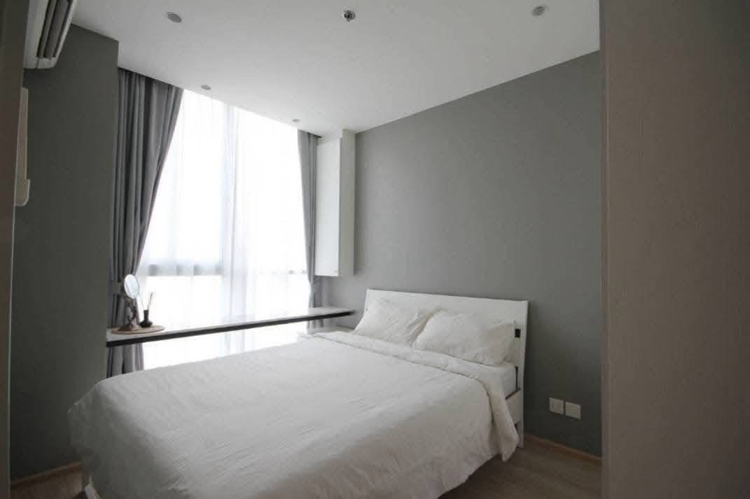 ✨ ห้องมุม แต่งสวย Built-in จัดเต็ม ทำเลติด MRT ศูนย์วัฒนธรรมฯ | NOBLE REVOLVE RATCHADA  – รูปที่ 2
